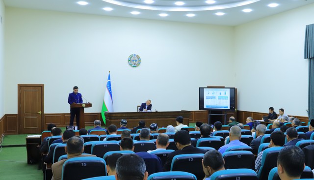 Халқ депутатлари Жиззах вилояти Кенгашининг навбатдаги 53 сессияси ўтказилди