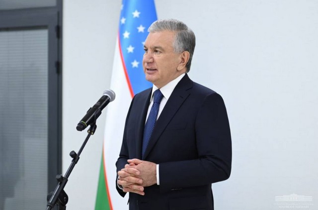 Президент Узбекистана ознакомился с мощностями оборонно-промышленного комплекса